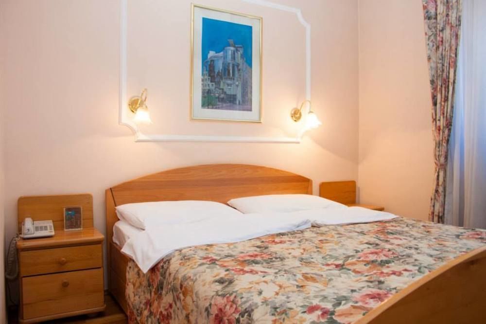 Hotel Vienna Zagreb Luaran gambar