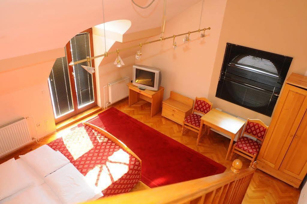 Hotel Vienna Zagreb Luaran gambar