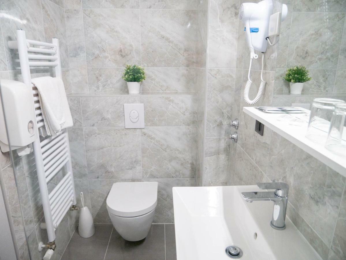 Hotel Vienna Zagreb Luaran gambar