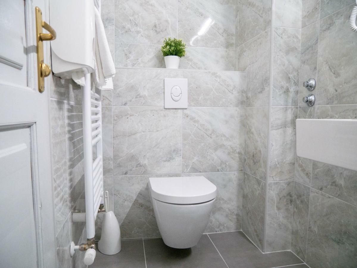 Hotel Vienna Zagreb Luaran gambar